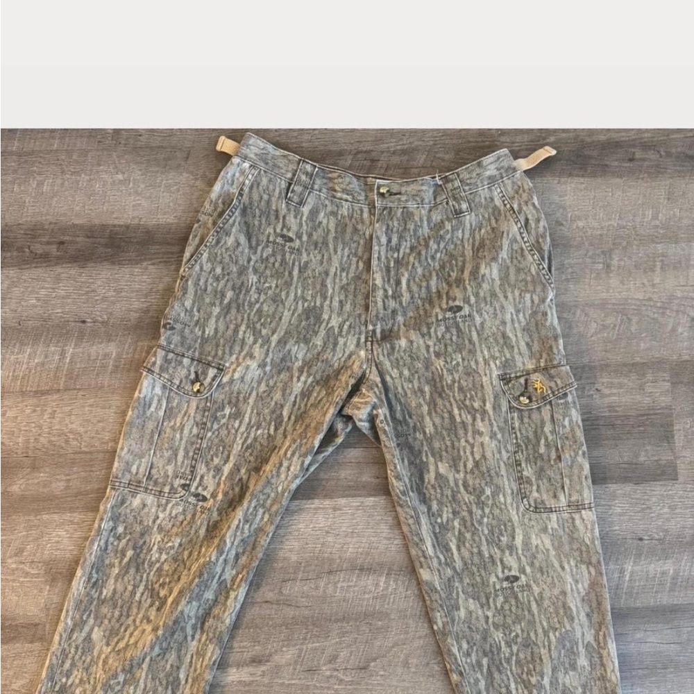 Women’s  Gray Cargo Pants